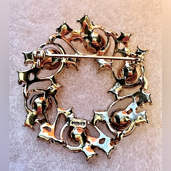 Monet Brooch - Picture 2 of 2